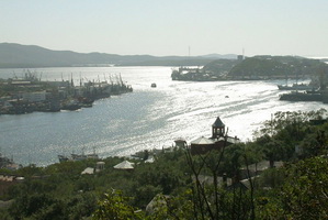 Вид на бухту Золотой Рог (2004 год)